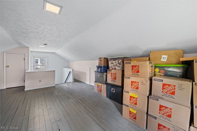 3363 E Scarborough Road, Cleveland Heights, OH 44118