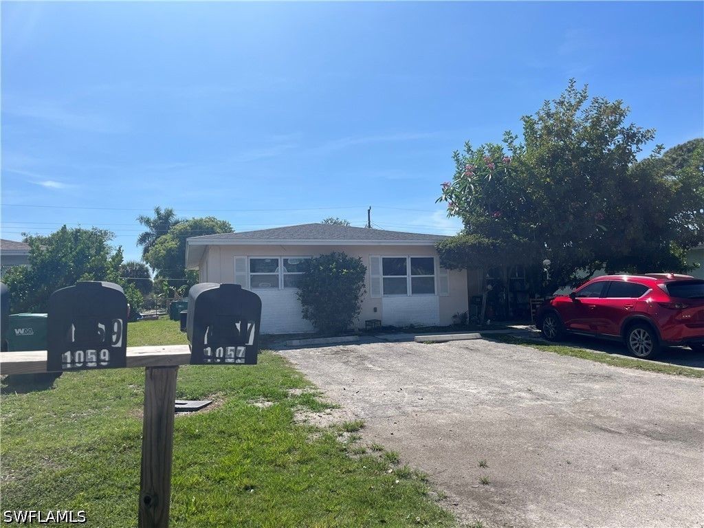 1059 San Remo AVE, Naples, FL 34104