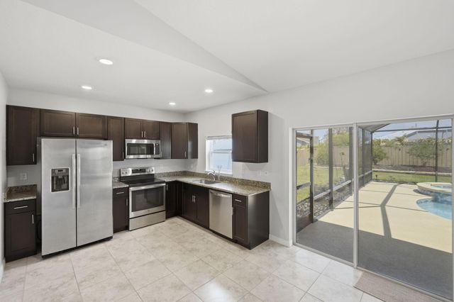 2350 SE Calcutta Circle, Port St. Lucie, Port St Lucie, FL 34952