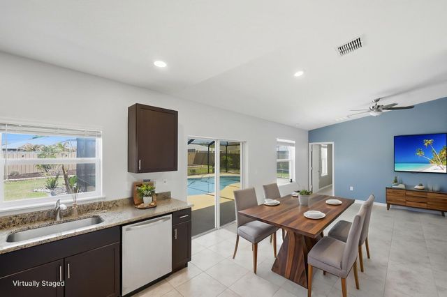 2350 SE Calcutta Circle, Port St. Lucie, Port St Lucie, FL 34952