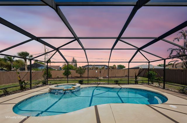 2350 SE Calcutta Circle, Port St. Lucie, Port St Lucie, FL 34952