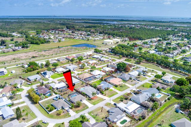 2350 SE Calcutta Circle, Port St. Lucie, Port St Lucie, FL 34952