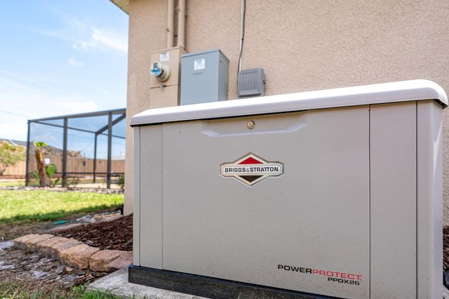 2350 SE Calcutta Circle, Port St. Lucie, Port St Lucie, FL 34952