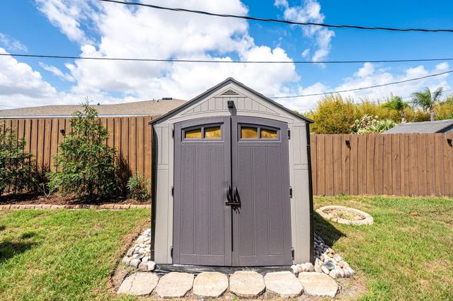 2350 SE Calcutta Circle, Port St. Lucie, Port St Lucie, FL 34952