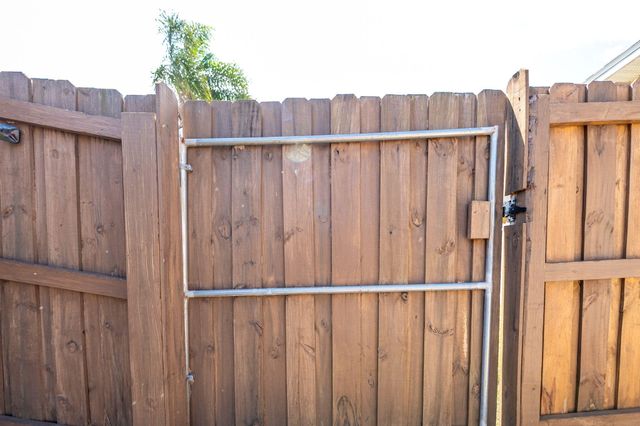 2350 SE Calcutta Circle, Port St. Lucie, Port St Lucie, FL 34952