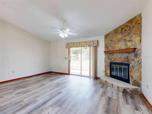 11197 SW 79TH AVENUE, Ocala, FL 34476