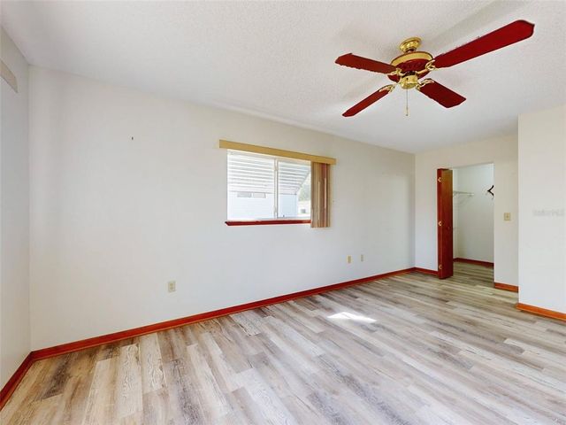 11197 SW 79TH AVENUE, Ocala, FL 34476
