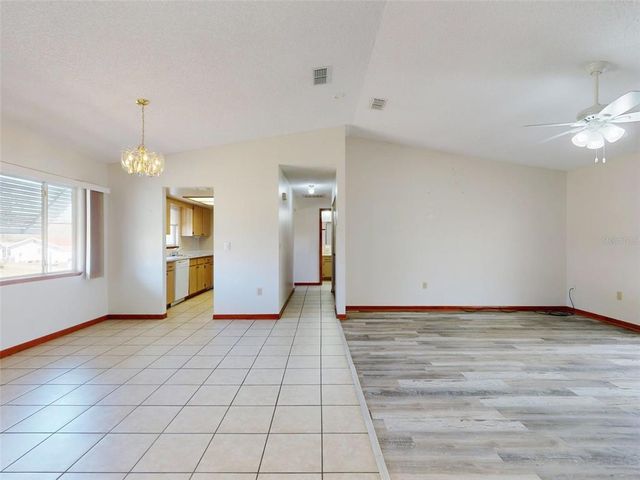 11197 SW 79TH AVENUE, Ocala, FL 34476