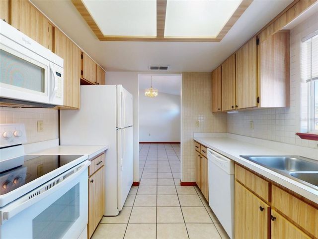 11197 SW 79TH AVENUE, Ocala, FL 34476