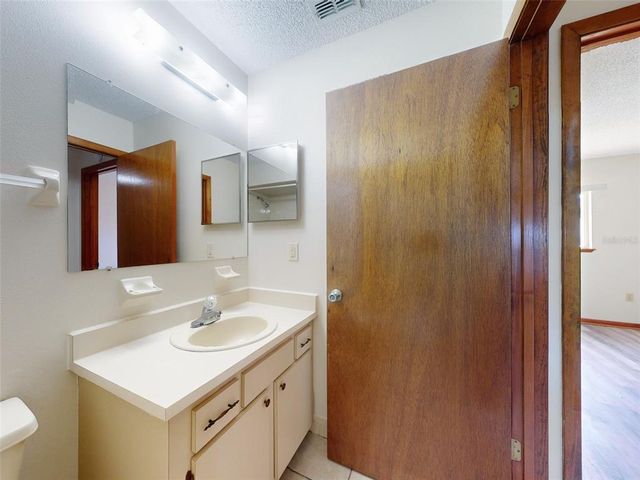 11197 SW 79TH AVENUE, Ocala, FL 34476