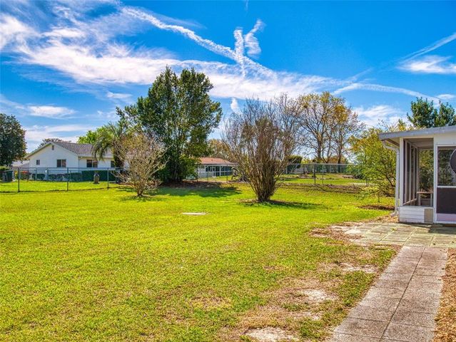11197 SW 79TH AVENUE, Ocala, FL 34476
