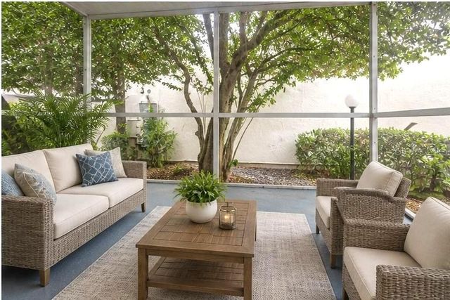 500 ORANGE DRIVE 10, Altamonte Springs, FL 32701