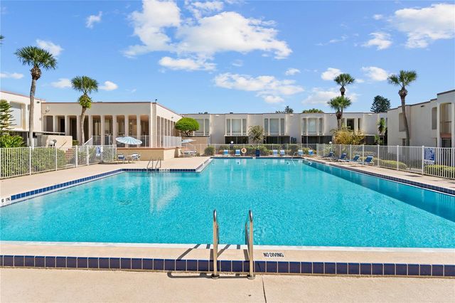 500 ORANGE DRIVE 10, Altamonte Springs, FL 32701