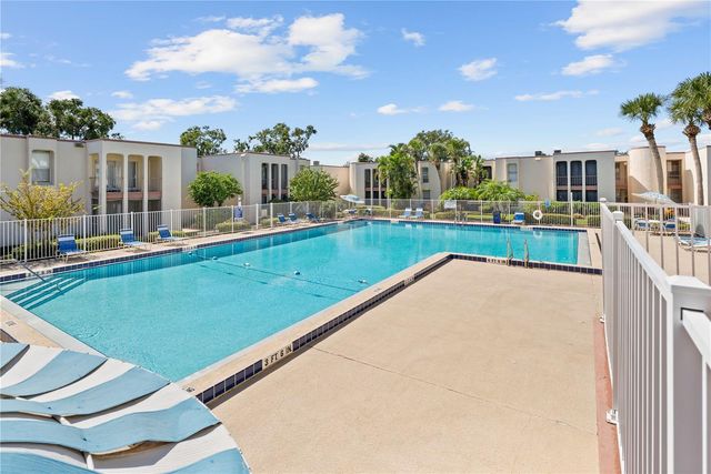 500 ORANGE DRIVE 10, Altamonte Springs, FL 32701