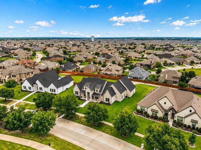1102 Devonshire Drive N, Forney, TX 75126
