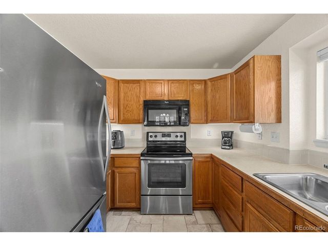 220 Manor Ct B, Windsor, CO 80550