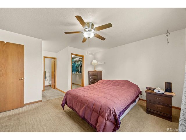 220 Manor Ct B, Windsor, CO 80550