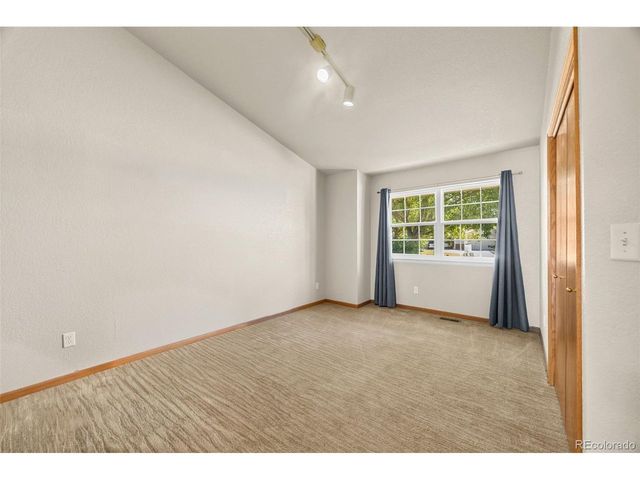 220 Manor Ct B, Windsor, CO 80550