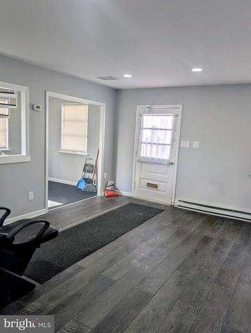 218 E AIRY ST, Norristown, PA 19401