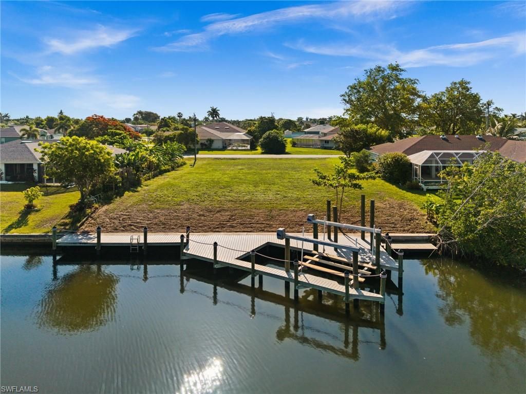 3022 SE 6th AVE, Cape Coral, FL 33904