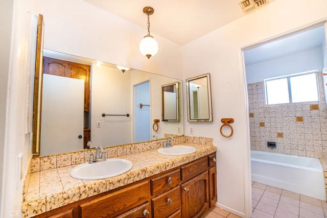 13426 4th, Yucaipa, CA 92399