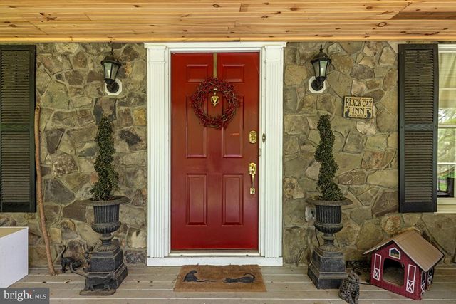 12080 AXLINE RD, Lovettsville, VA 20180