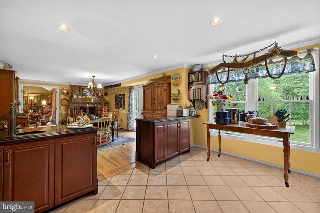 12080 AXLINE RD, Lovettsville, VA 20180