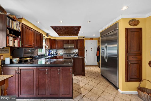 12080 AXLINE RD, Lovettsville, VA 20180