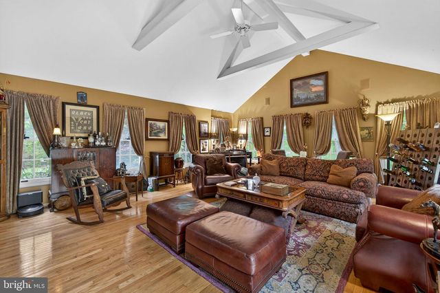 12080 AXLINE RD, Lovettsville, VA 20180