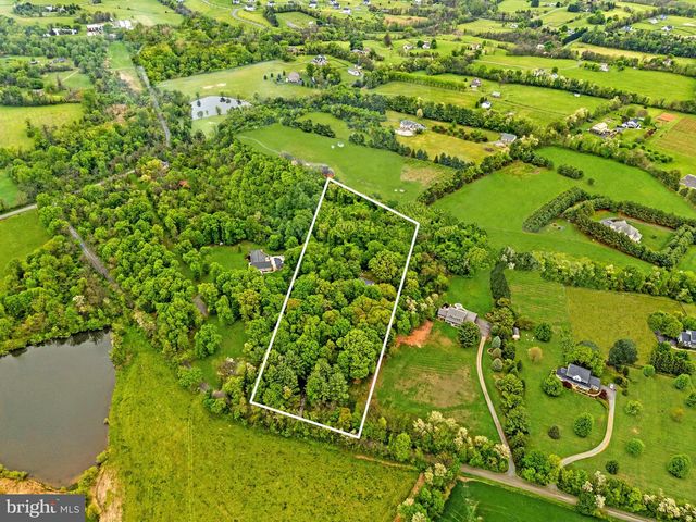 12080 AXLINE RD, Lovettsville, VA 20180