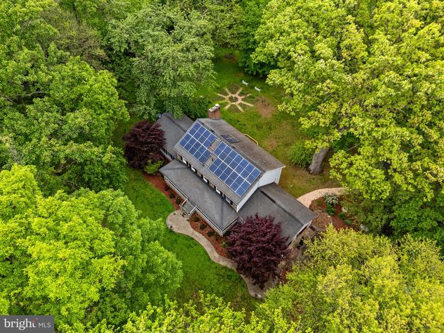12080 AXLINE RD, Lovettsville, VA 20180