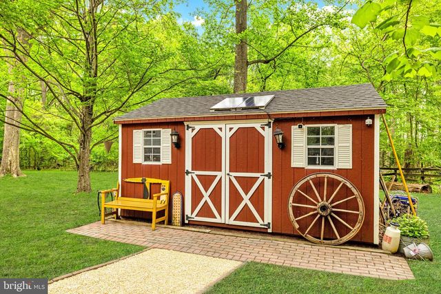 12080 AXLINE RD, Lovettsville, VA 20180