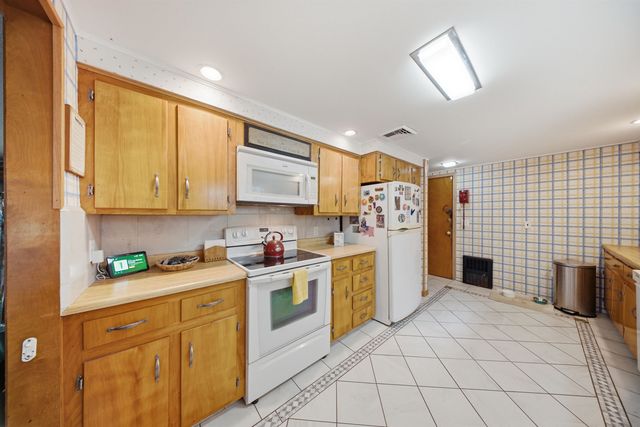 336 Mason Road, Milford, NH 03055