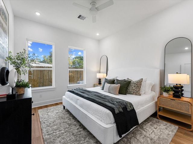 8324 Williamsdell Street, Houston, TX 77088