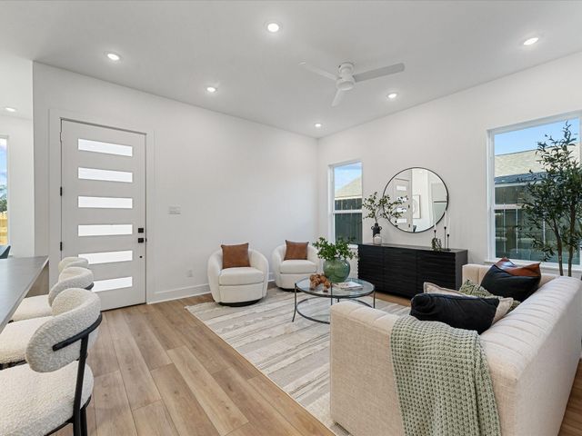 8324 Williamsdell Street, Houston, TX 77088