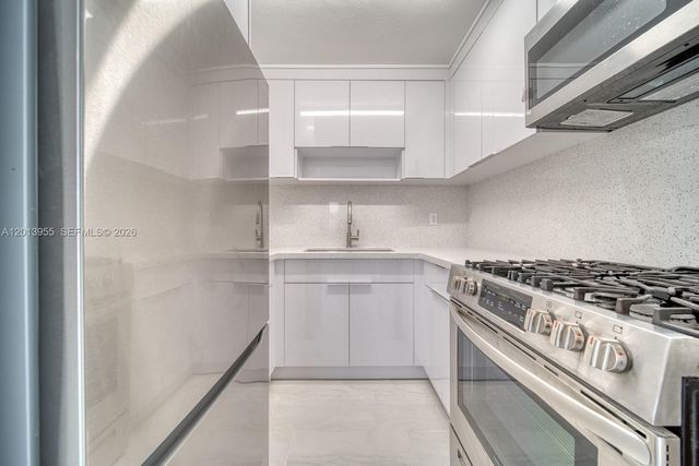 7101 SW 89th Ct 110, Miami, FL 33173