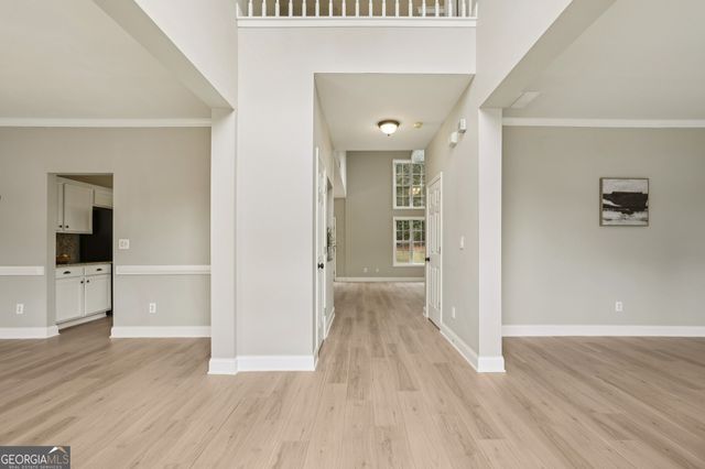 1090 Great Oaks Drive, Lawrenceville, GA 30045