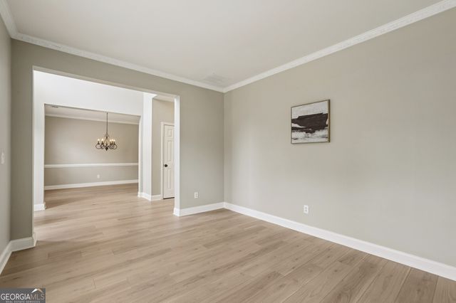 1090 Great Oaks Drive, Lawrenceville, GA 30045