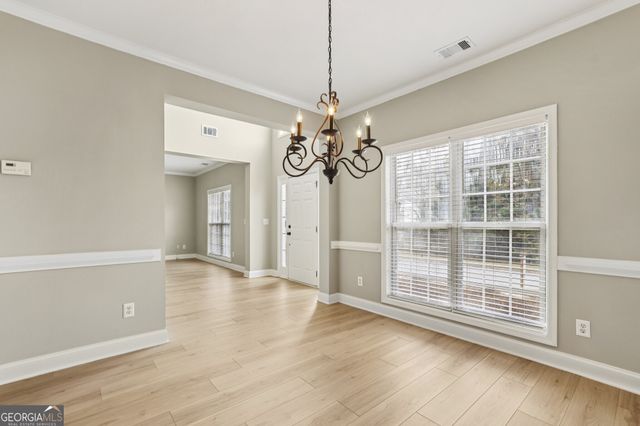 1090 Great Oaks Drive, Lawrenceville, GA 30045