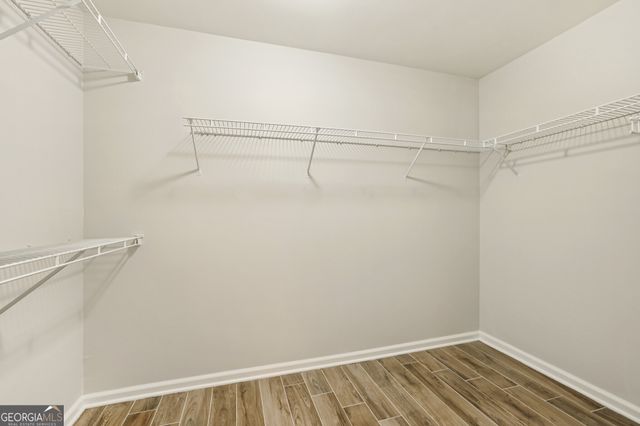 1090 Great Oaks Drive, Lawrenceville, GA 30045