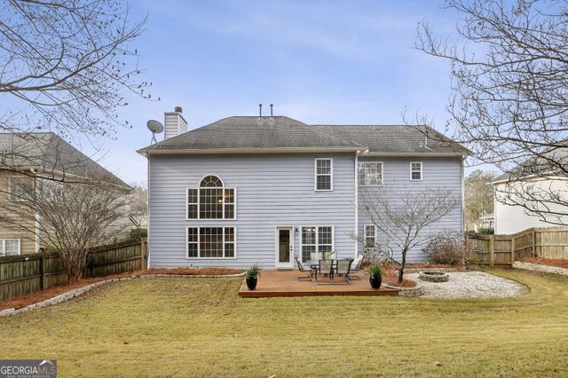 1090 Great Oaks Drive, Lawrenceville, GA 30045