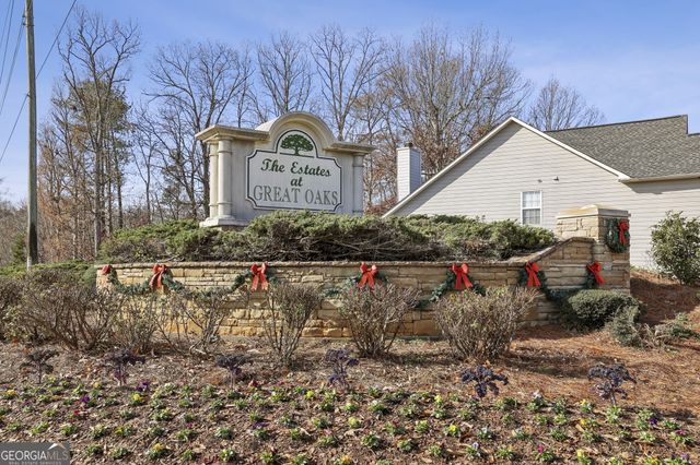 1090 Great Oaks Drive, Lawrenceville, GA 30045