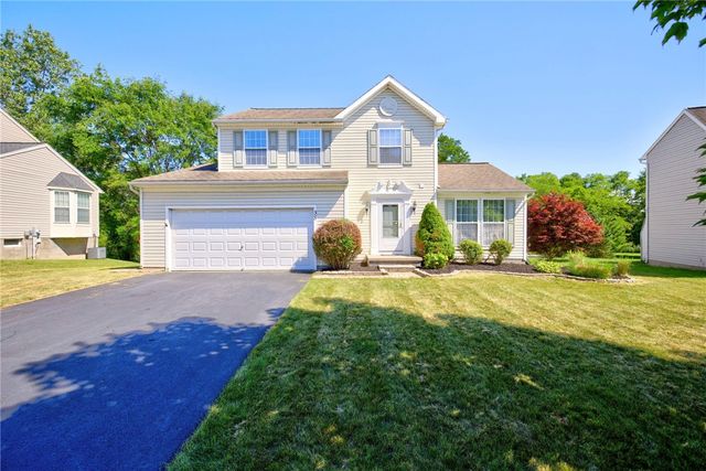 35 Butterfly Lane, Henrietta, NY 14586