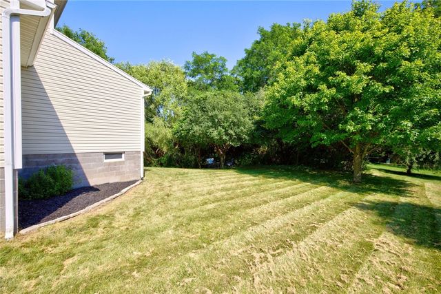 35 Butterfly Lane, Henrietta, NY 14586