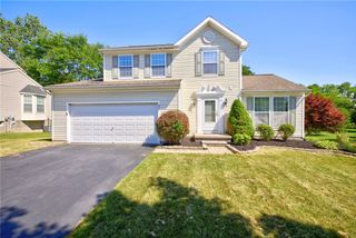 35 Butterfly Lane, Henrietta, NY 14586