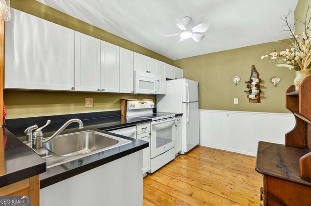 747 Mountain Oak Road, Ellijay, GA 30536