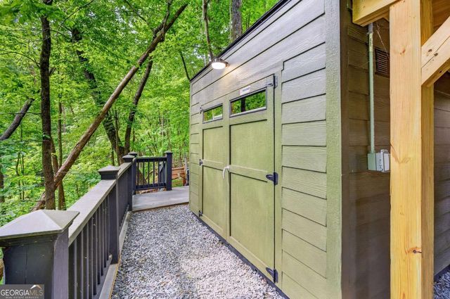747 Mountain Oak Road, Ellijay, GA 30536
