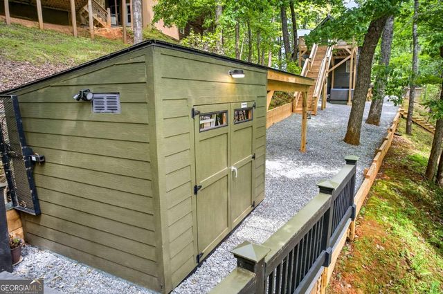 747 Mountain Oak Road, Ellijay, GA 30536