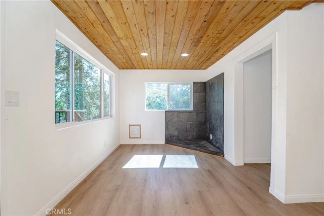 872 Hill, Big Bear Lake, CA 92315