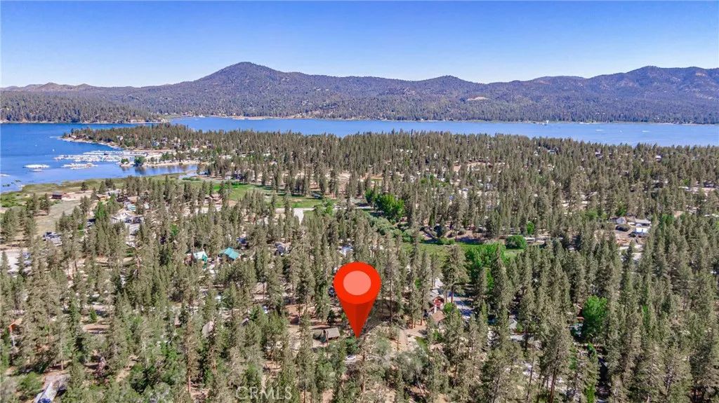 872 Hill, Big Bear Lake, CA 92315